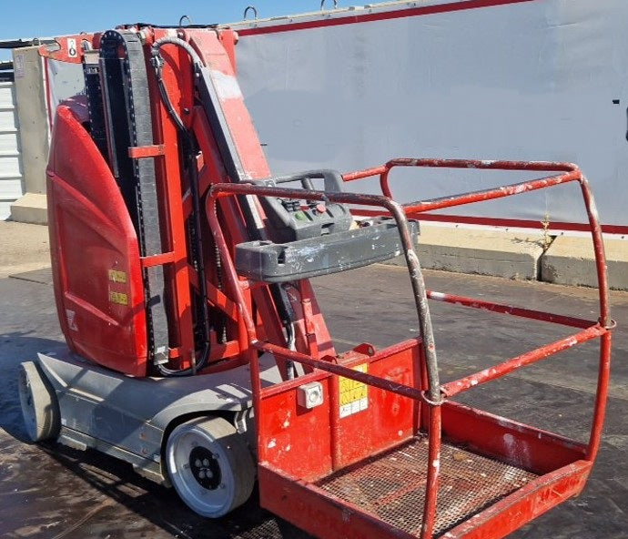 Toucan JLG 10e