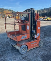 JLG toucan 800