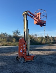 JLG toucan 800