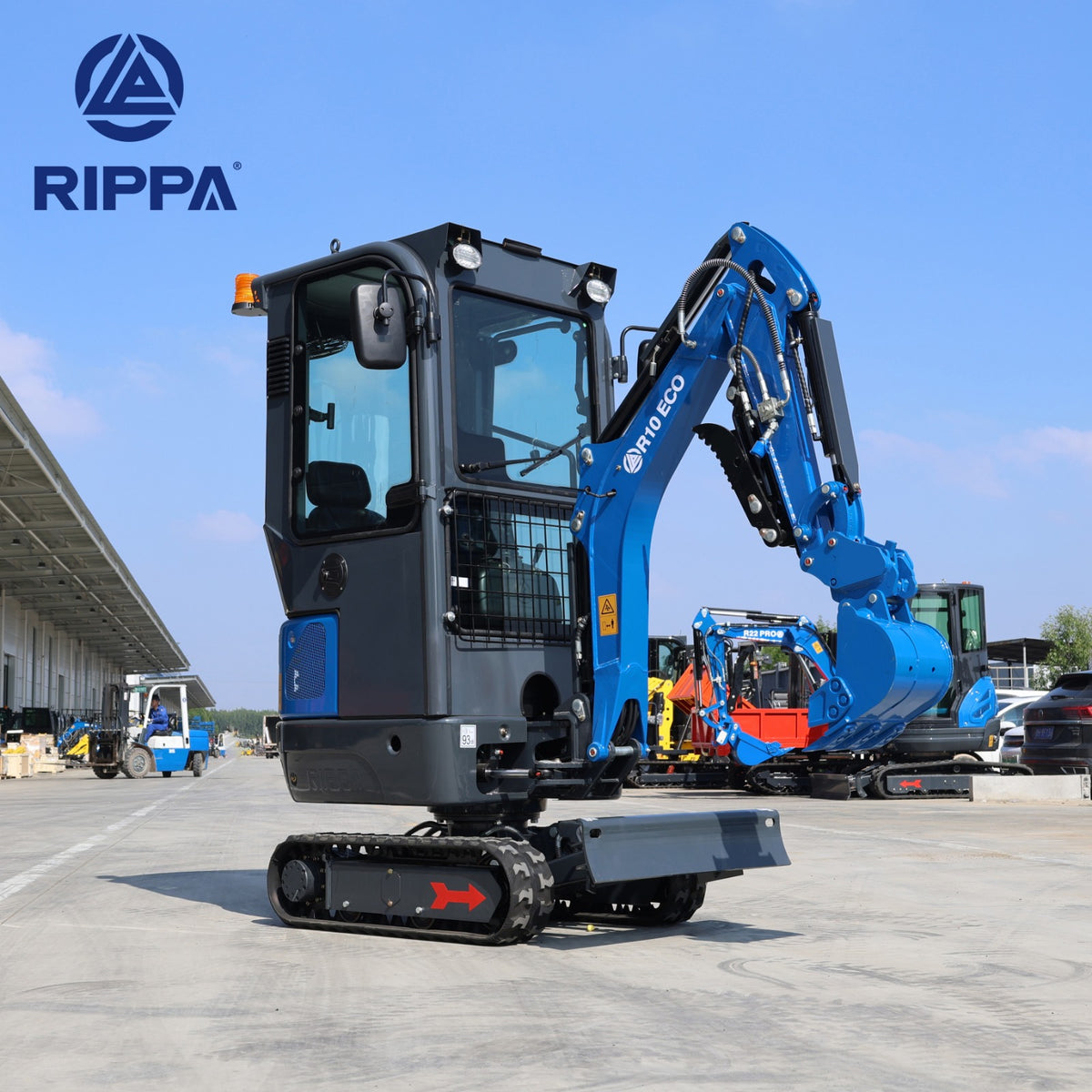 Mini escavatore Rippa R10 cabinato da 10 quintali in vendita