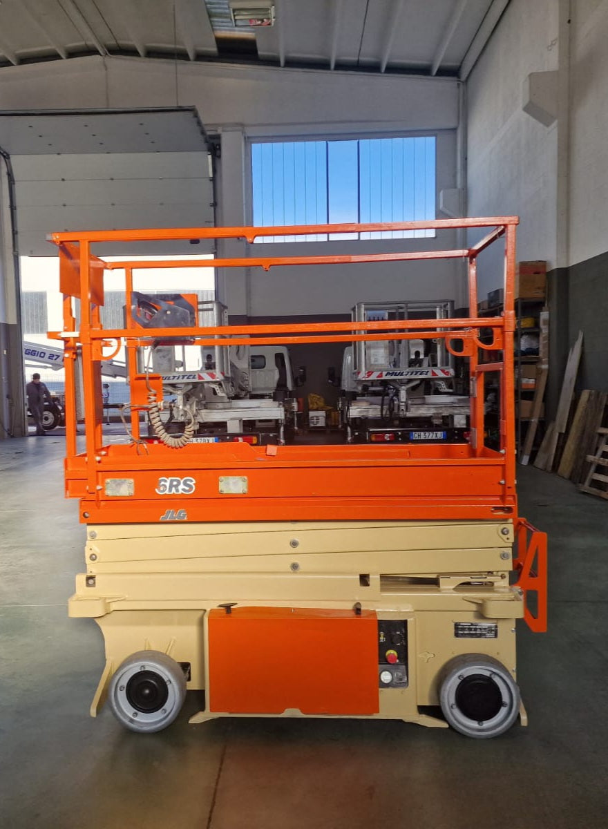 JLG 6RS