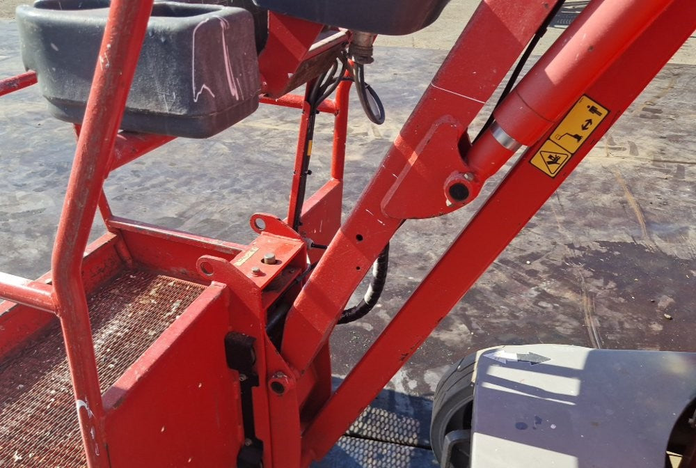 Toucan JLG 10e