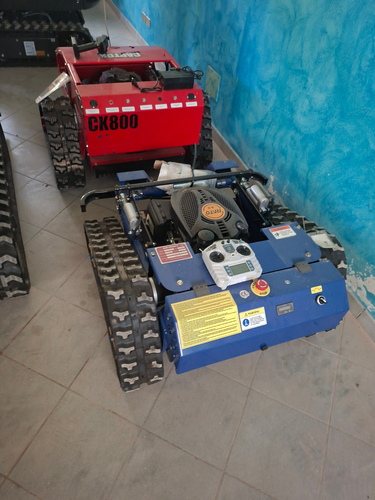 INFRONT LM600 – Tagliaerba Cingolato Radiocomandato