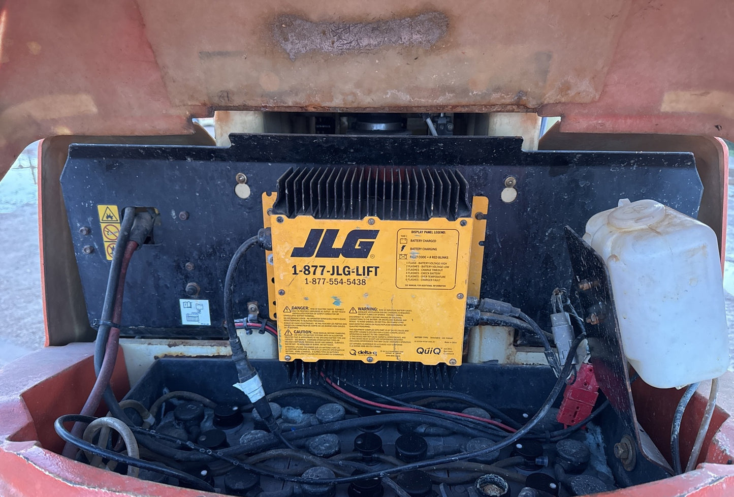 Toucan JLG 10e 2009