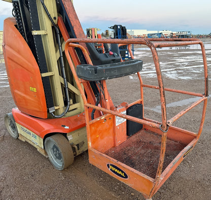 Toucan JLG 10e 2009