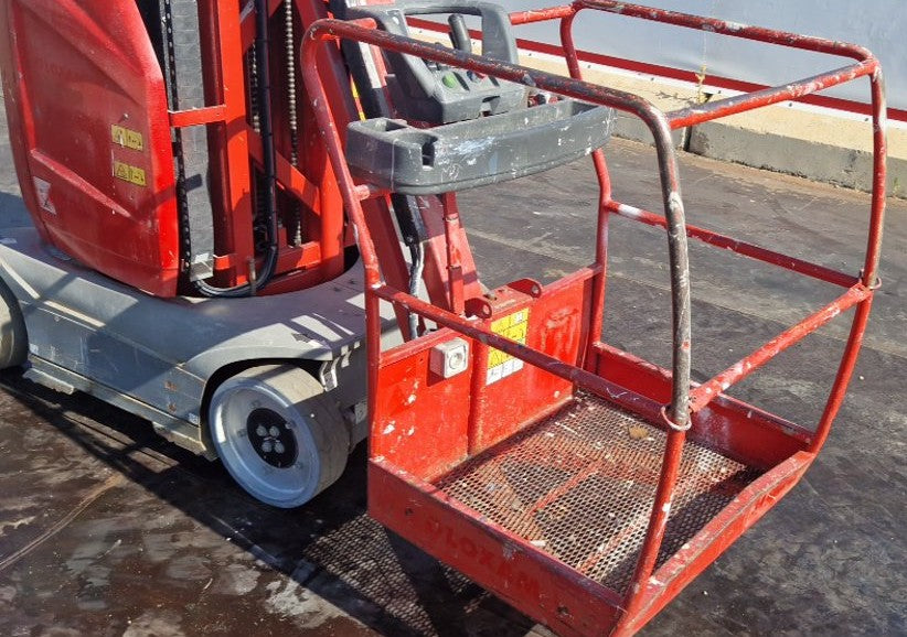 Toucan JLG 10e