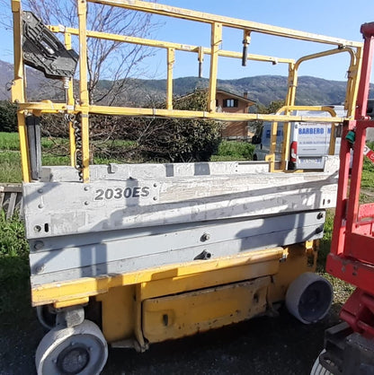 jlg 2030es