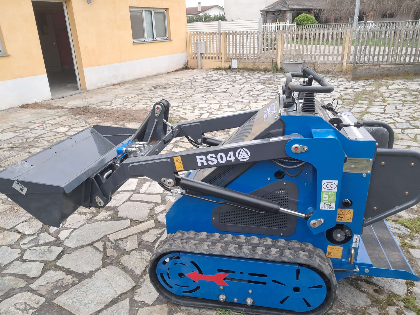 Minipala Rippa RS04 compatta in vendita