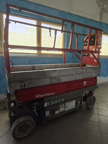 JLG 2030ES