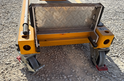 JLG Power Tower EcoLift 2.2 – Piattaforma aerea manuale compatta
