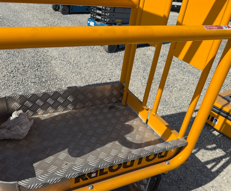 JLG Power Tower EcoLift 2.2 – Piattaforma aerea manuale compatta