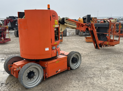 JLG E300AJP articolata elettrica con jib