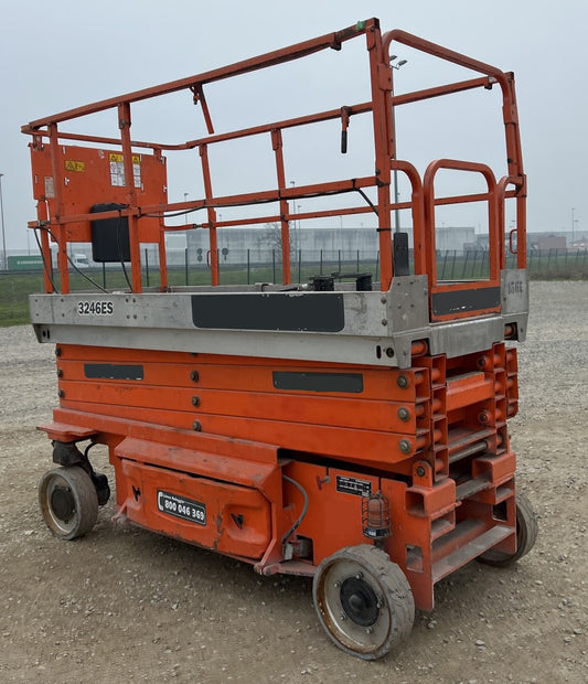 jlg 3246 12 metri